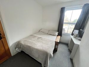 Photo 9- click for photo gallery